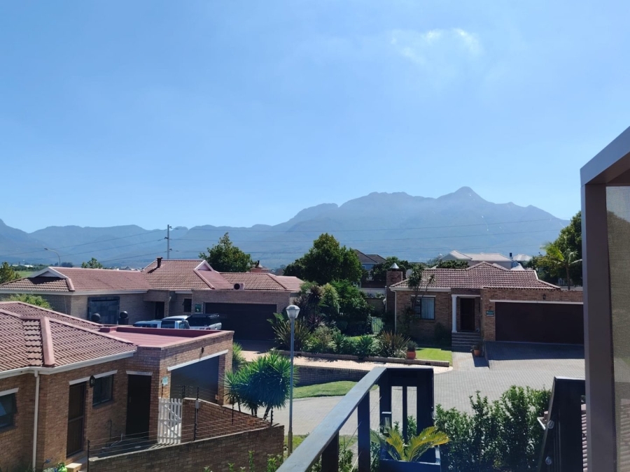 3 Bedroom Property for Sale in Rooi Rivier Rif Western Cape